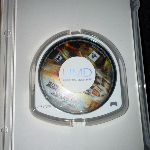 The Fast and the Furious PSP Game - Picture 4 of 4